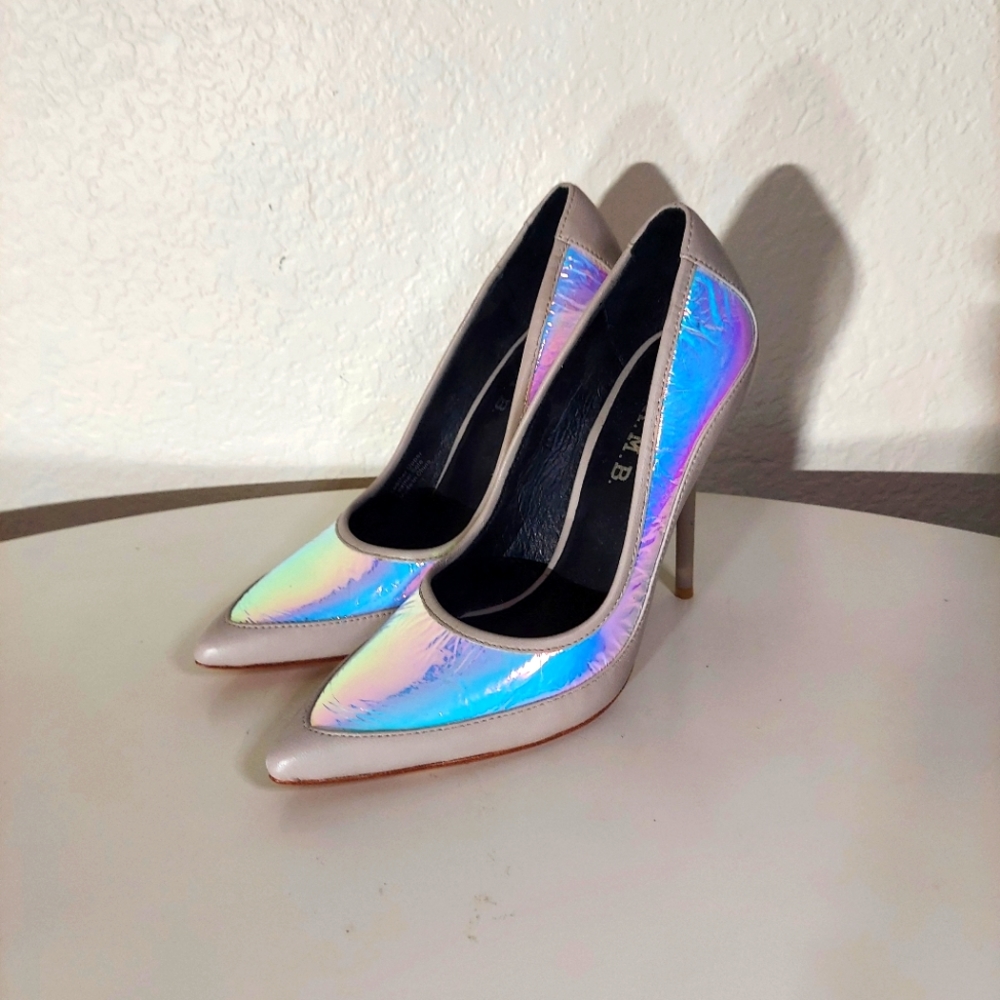 L.AM.B. Gwen Stefani Gray Leather Irridescent Heels